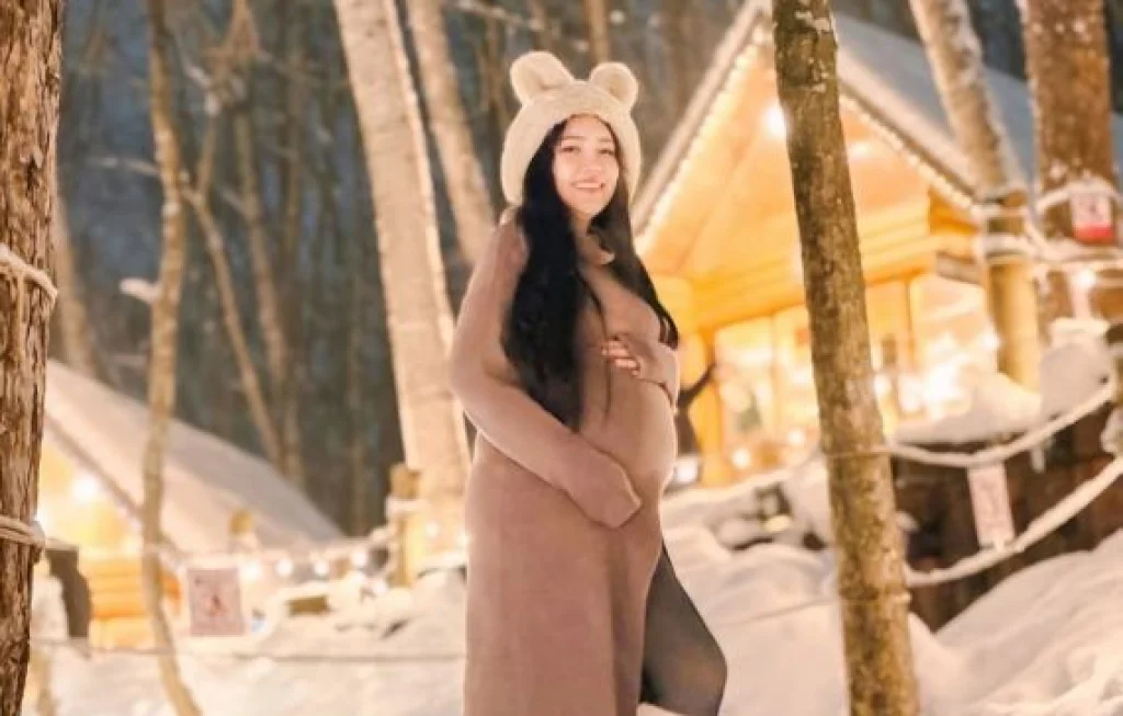 Via Vallen Liburan Hokkaido